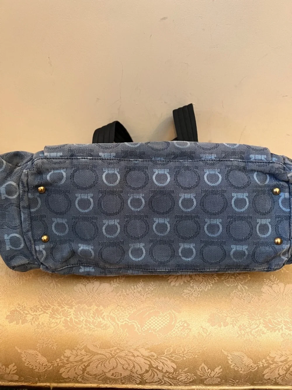 SALVATORE FERRAGAMO JEAN BAG - Picture 11 of 11